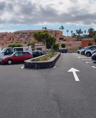 Porlamar * San Miguel de Abona