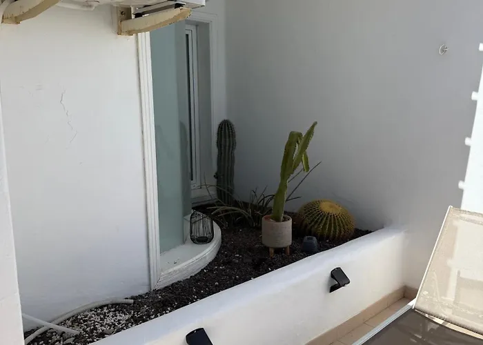 Porlamar * San Miguel de Abona